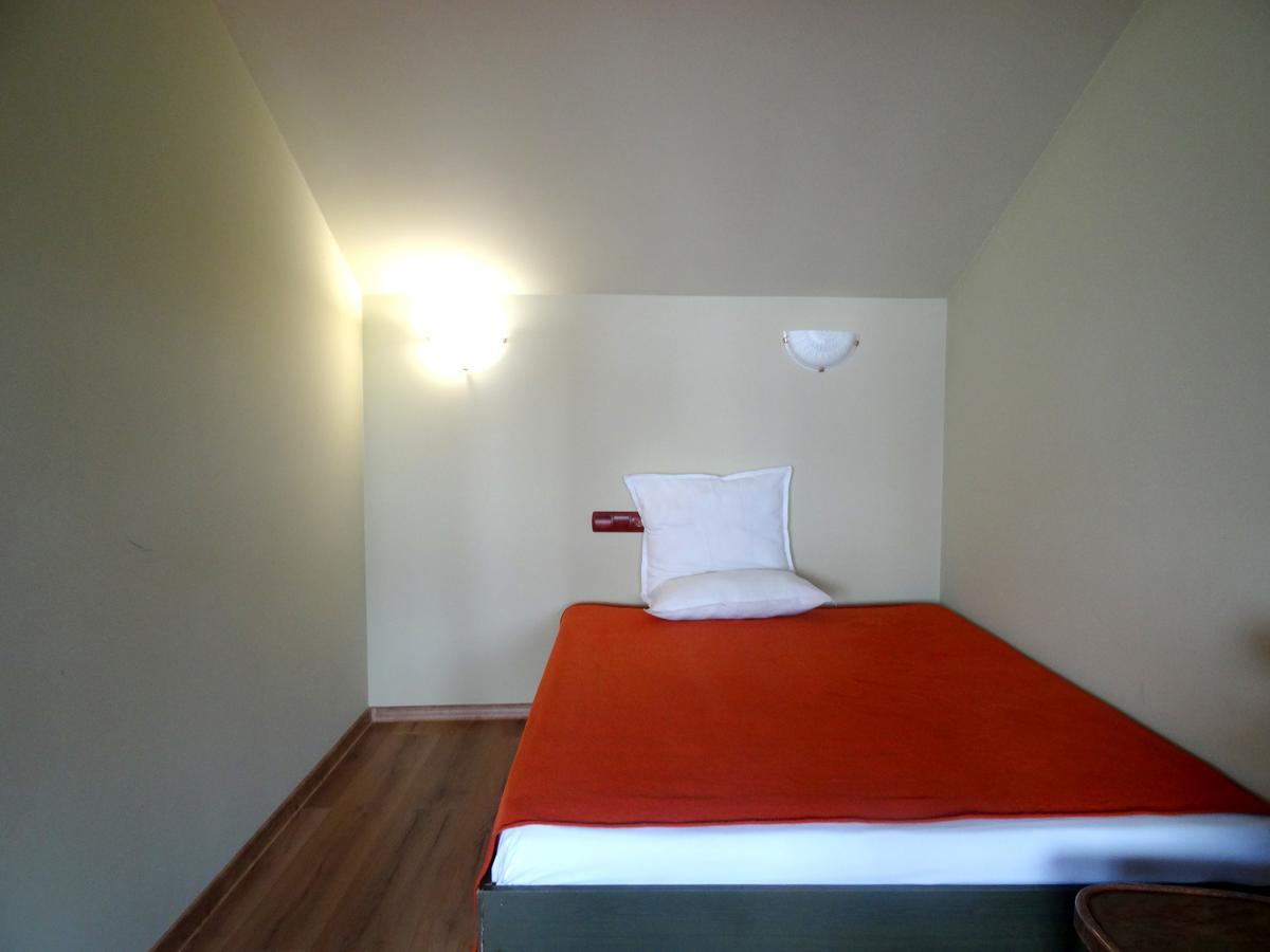 Family Hotel Rose Pavel Banya Buitenkant foto