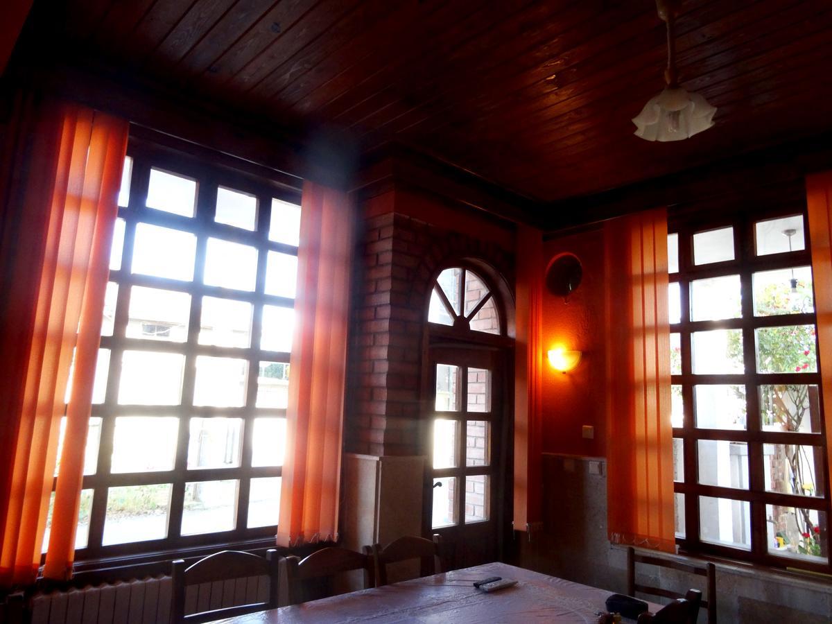 Family Hotel Rose Pavel Banya Buitenkant foto